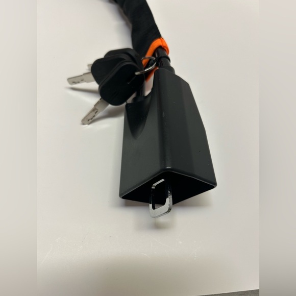 Steering Wheel Lock‎ Seat Belt Lock Anti-Theft Security Device For Car Truck SUV - Picture 10 of 13